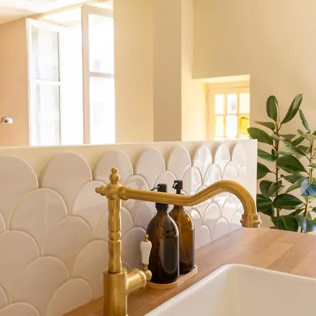 Le Charme De L'ancien, Renove - - 4 Personnes